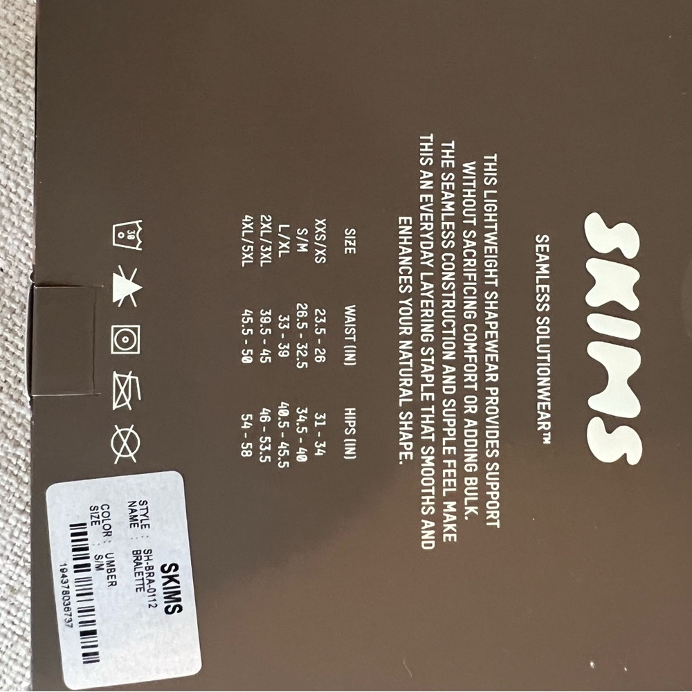 4 Assorted SKIMS $100 (Bralette, Control Briefs, etc) - Picture 13 of 16